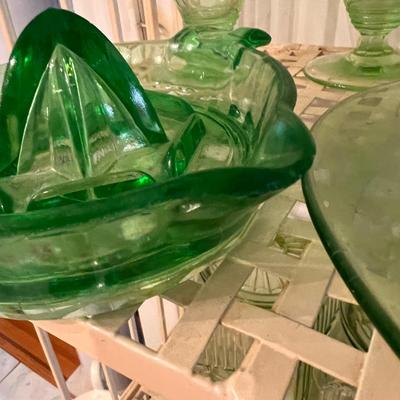 Lot Uranium Depression Glass