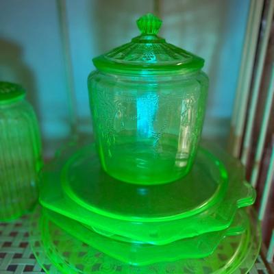 Lot Uranium Depression Glass