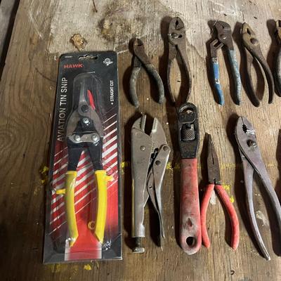 Pliers & Hammers (BG-MG)