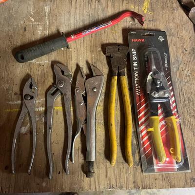 Pliers & Hammers (BG-MG)