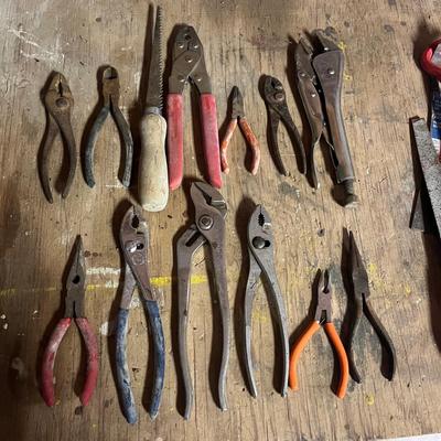 Pliers & Hammers (BG-MG)