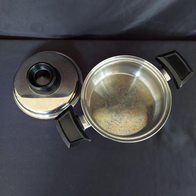 Royal Queen 5-Ply Multi Core Stainless Steel Cookware (K-BBL)