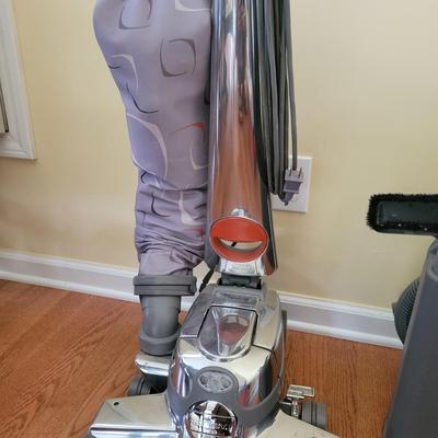 Kirby Sentria G10D Vacuum, Accessories & Carpet Shampoo System (SR-DW)