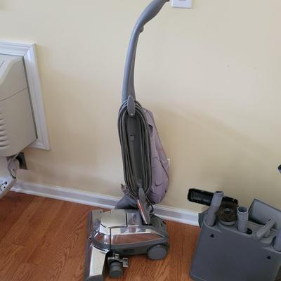 Kirby Sentria G10D Vacuum, Accessories & Carpet Shampoo System (SR-DW)