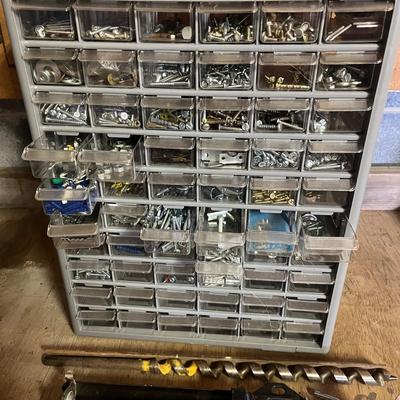 Hardware & More (BG-MG)