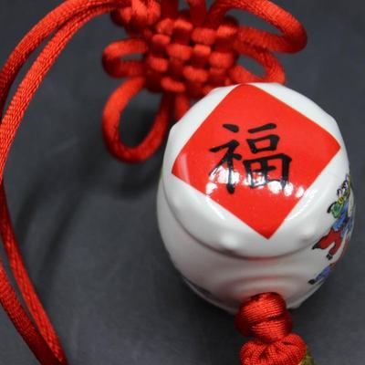 Retro Oriental Drum Shaped Holiday Ceremonial Festive Hanging Decor Piece