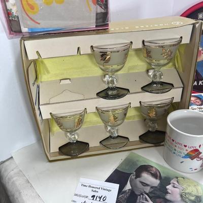 Large lot of unusual collection
