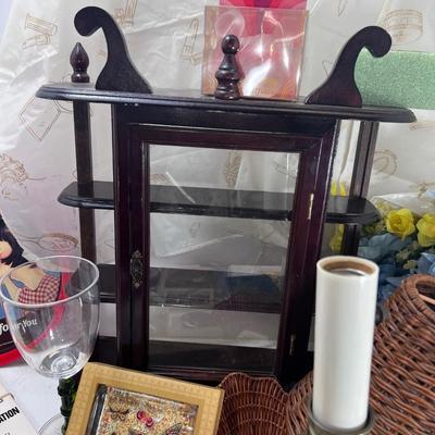 Large lot of unusual collection