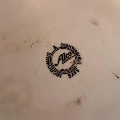 Mixed Cookware Lot  - Pyrex, Fire King, Royal Rochester