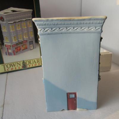 Lot 620:  Coca Cola Christmas Town Square House: 1909 Pender Block
