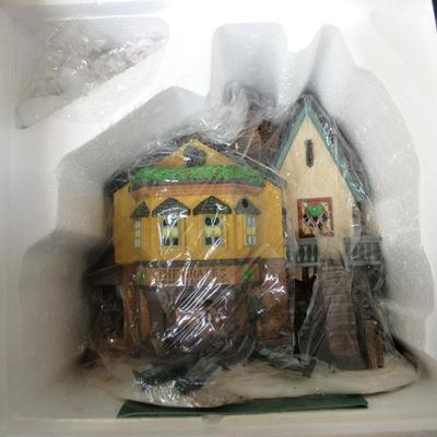 Lot 622:  Older Retired Dept 56 Charles Dickens Heritage Village House