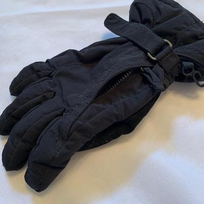 Cold Weather Sets incl. Cottonique, Solstice, Columbia, plus Winter Accessories (GB-HS)