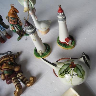 Lot 626:  Lot of Christmas Ornaments