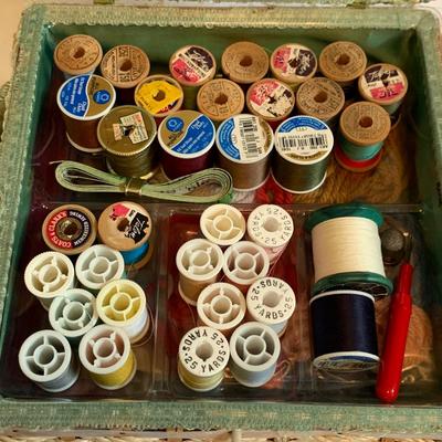 Wiss Pinking Shears, Velvet Fabric, & a Well-Stocked Sewing Kit (GB-HS)