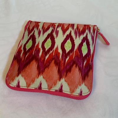 Handbags & More incl. DKNY, Nicole Miller (GB-HS)