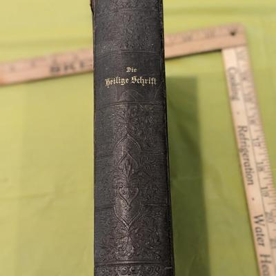 Antique *Die Bibel -Heilige Schrift* Stuttgart