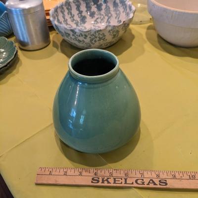 Red Wing Sweet Vase