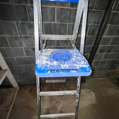 Hand Truck & Werner Six Foot Ladder (S-MG)