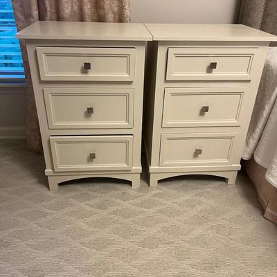 Pair of Matching End Tables (BR2-MG)
