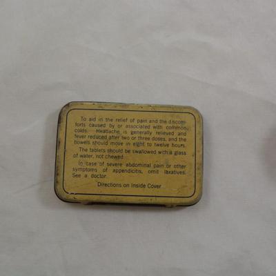 Small Lot of 3 Antique/Vintage Tins