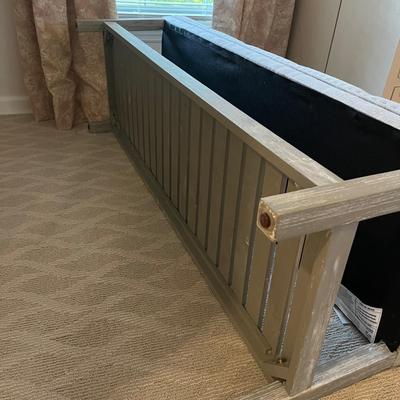 Padded Top Bench (BR2-MG)
