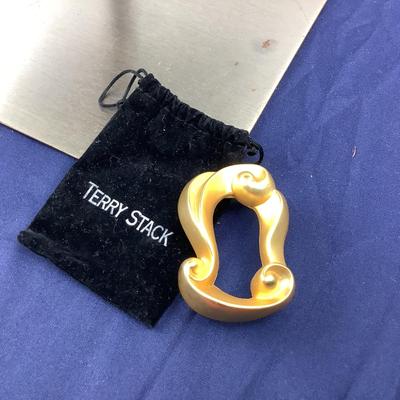 812 Terry Stack Belt Buckle & Suzi Oher Woven Belt