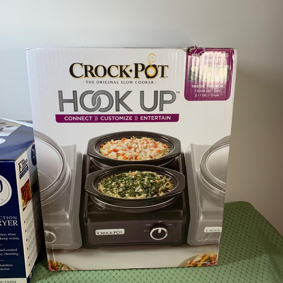 LOT 228 In Original Box Unused Betty Crokcer Hand Mixer; Elite