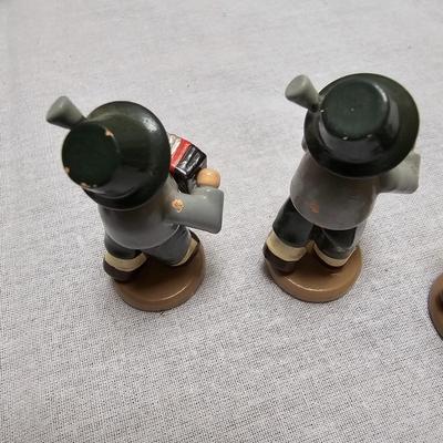 Vintage Christmas Elegance w/ Fitz and Floyd (BO-JS)