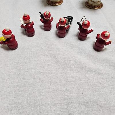 Vintage Christmas Elegance w/ Fitz and Floyd (BO-JS)