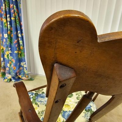 Oak Rocking Chair  (BO-JS)