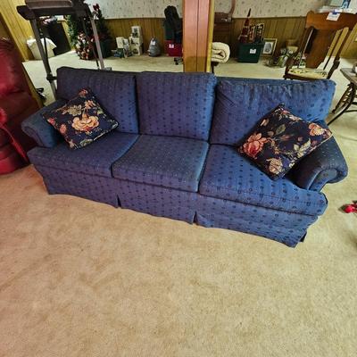 Blue Patterned Fabric Couch  (BLR-JS)