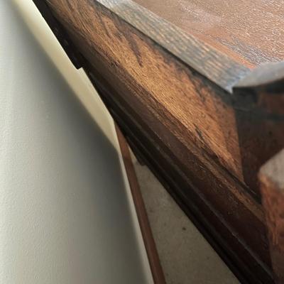 Antique Oak Washstand (BR1-MG)