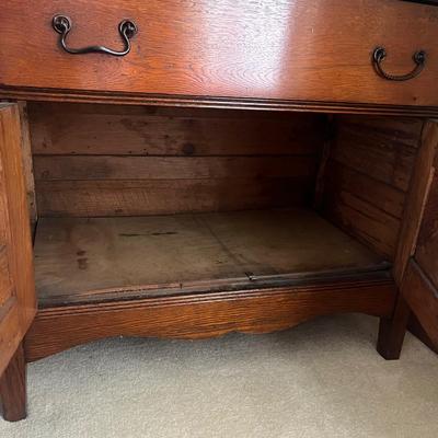 Antique Oak Washstand (BR1-MG)
