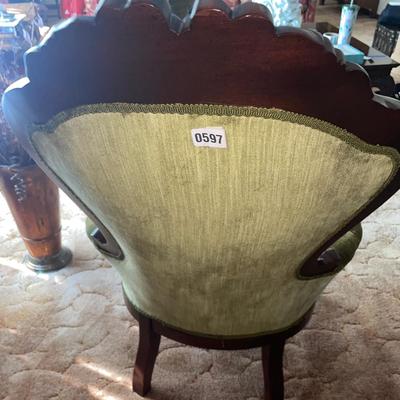 Victorian Parlor Pelham Shell & Lackie Style Chair