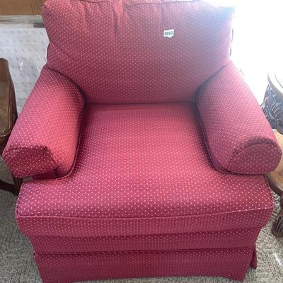 Vargas Fine Furniture Swivel Chair