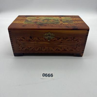 Vintage jewelry box