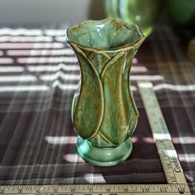 Vintage Cabbage Leaf USA Pottery Vase