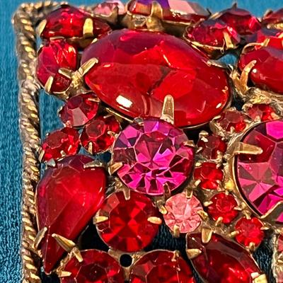 AMAZING RED HUES MULTI-SHAPES AND SIZES RHINESTONE PIN BROOCH