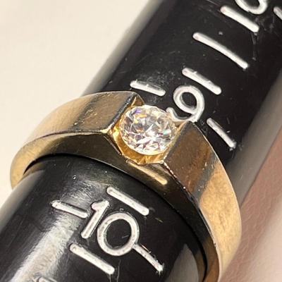 MODERN STYLE DIAMOND-LIKE SOLITAIRE BRASS RING