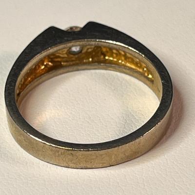 MODERN STYLE DIAMOND-LIKE SOLITAIRE BRASS RING