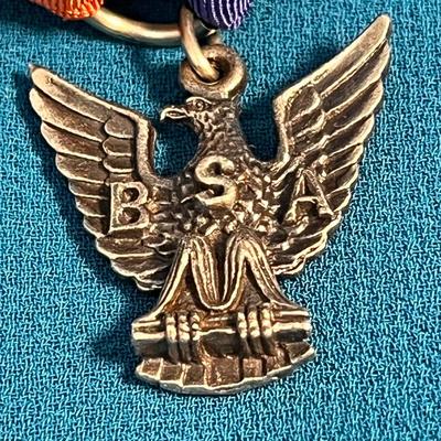 B.S.A. EAGLE SCOUT AWARD BADGE