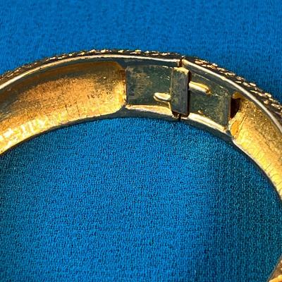 GOLD TONE SNAKE SKIN PATTERN CUFF BRACELET