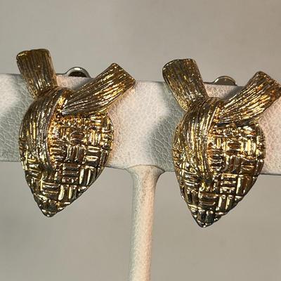GOLD TONE HIGHLY TEXTURED FRUIT EARRINGS