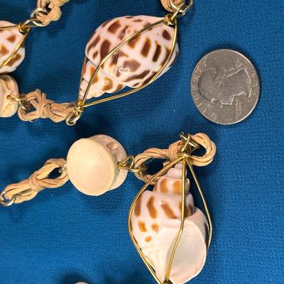 AMAZING SEASHELL NECKLACE WITH BONE-LIKE BEADS, GOLD TONE WIRE, TWINE