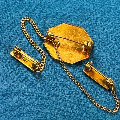 COTTONWOOD HOSPITAL VOLUNTEER 500 & 1000 HOURS ENAMELED 3-PART PIN