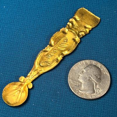 ANTIQUE BRASS EMBOSSED â€œFRANKLINâ€ TINY SCOOP? SPOON?