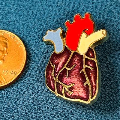 COLORFUL ENAMELED HUMAN HEART MOTIF PIN