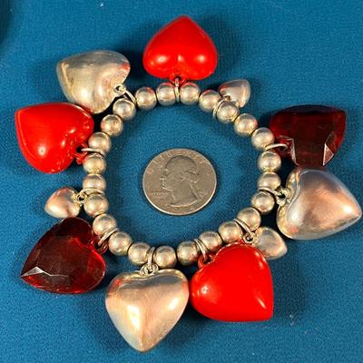 FUN CHUNKY SILVER TONE METAL AND FACETED HEARTS CHARM BRACELET