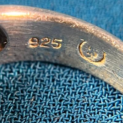 .925 STERLING PEACE SIGN RING