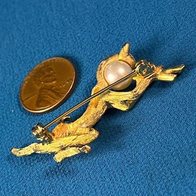 VINTAGE â€œPANâ€ FROM GREEK MYTHOLOGY FAUX PEARL, RHINESTONE PIN